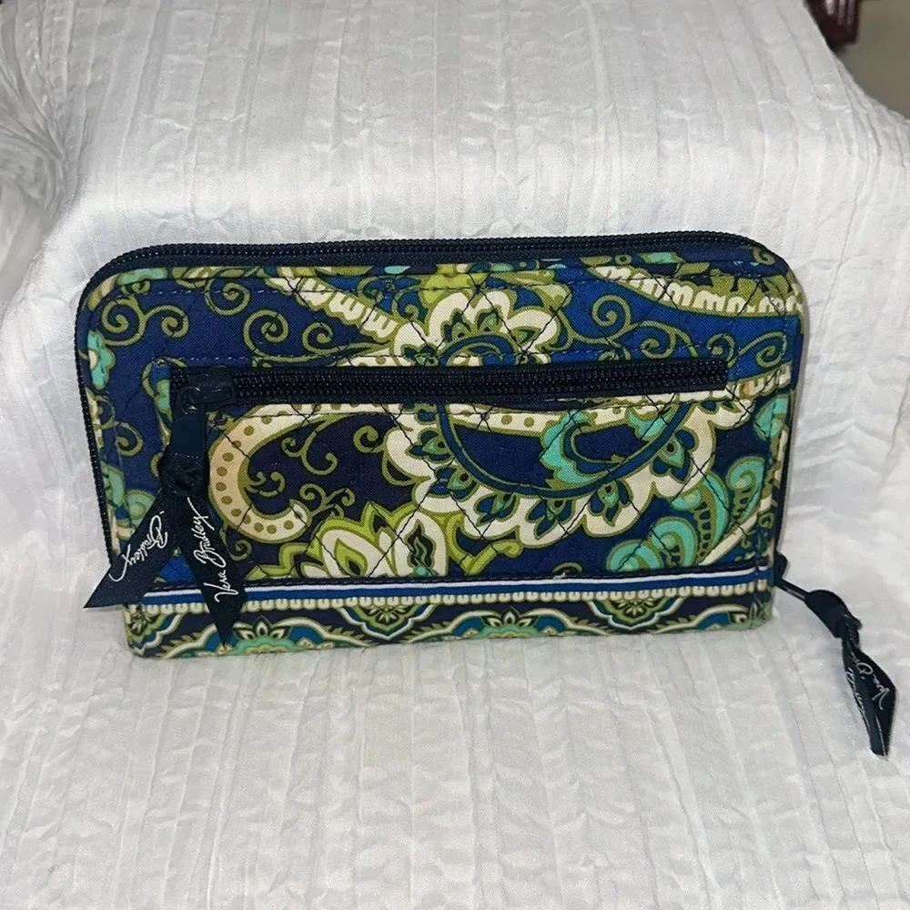 Vera Bradley Rhythm Blues Navy Green White Zip Turn-lock Large Wallet - Picture 2 of 10